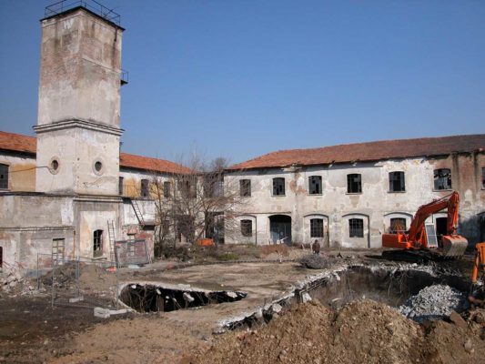 Scavi per bonifica e demolizione serbatoi interrati ex Tilane - Desio - Monza Brianza